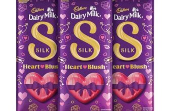 Cadbury Dairy Milk Silk Valentines Heart Blush Chocolate Bar, 150 Grams (Pack Of 3)
