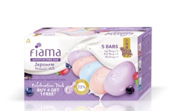 Fiama Skin Barrier Strengthening Moisturizing Soap Bars Japanese Hokkaido Milk & Berries 625g (Pack of 5) | Non-Sticky Moisturised Skin | Bathing Soap Gift Pack | All Skin Types | Omega 3 and Omega 6 Fatty Acids