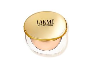 Lakme Superglow Vit C Compact Ivory10 8gm