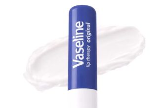 Vaseline Lip Care | Original Lip Balm Stick | Up to 48Hr Moisturization | with Petroleum Jelly & Vitamin E | Made in South Korea | 4.8g