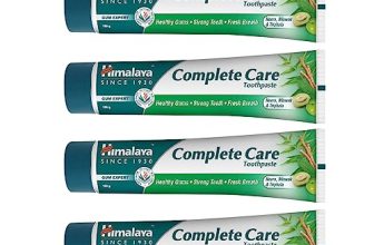 Himalaya Complete Care Toothpaste 600g(150gx4, Pack of 4)| For Strong Teeth & Healthy Gums | With Neem, Miswak & Triphala | Herbal Formulation